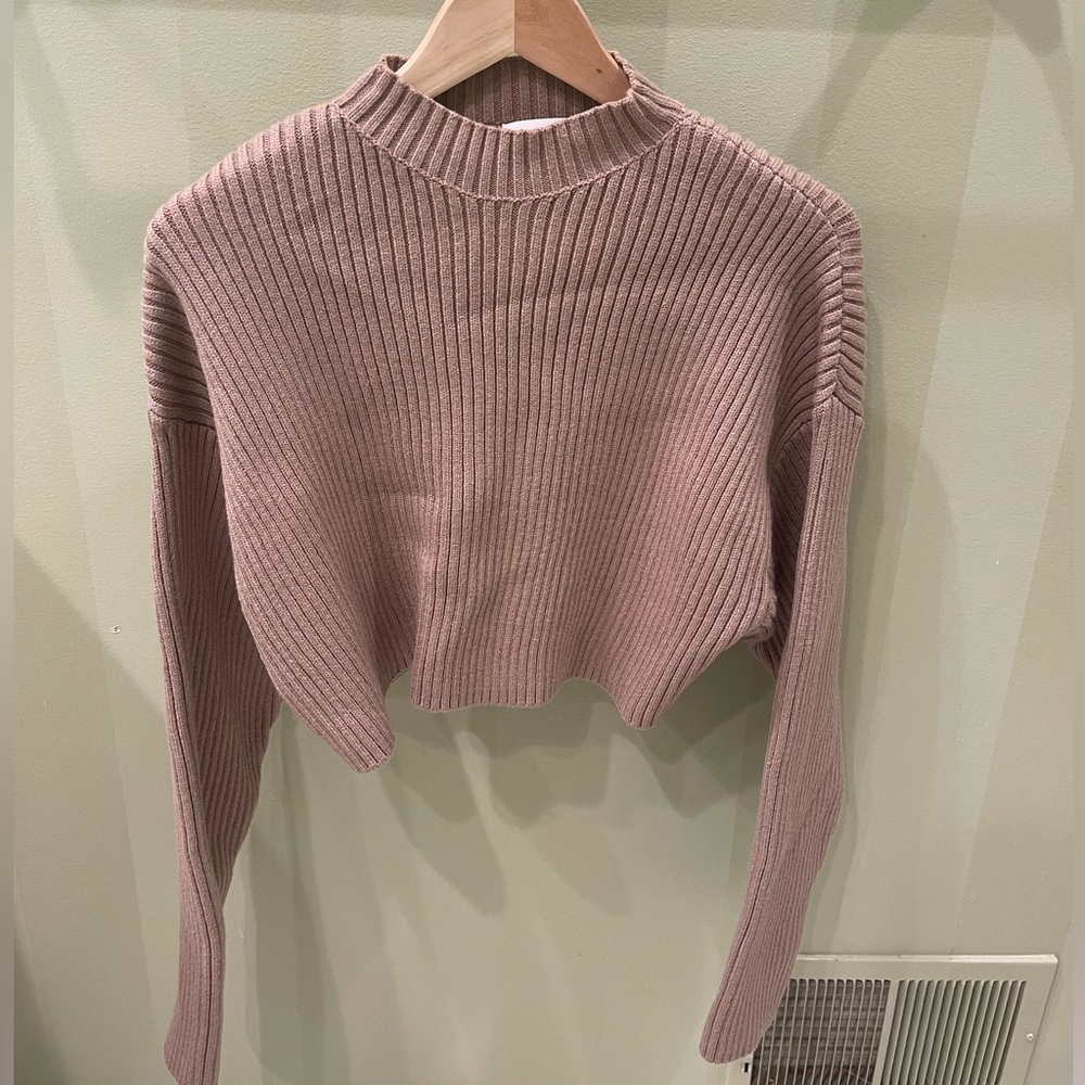 Women’s Cropped Sweater